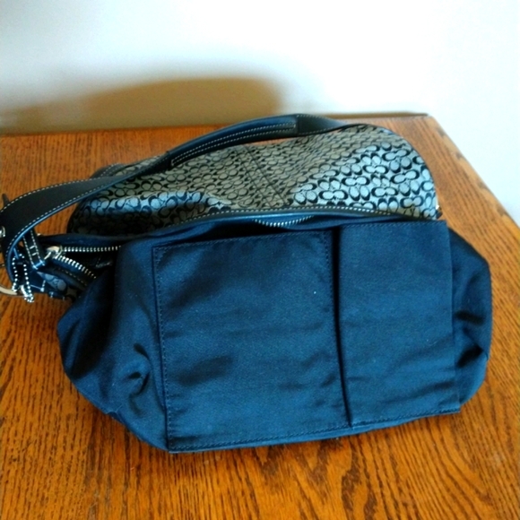 Coach Signature Buckle strap Purse - Picture 7 of 13